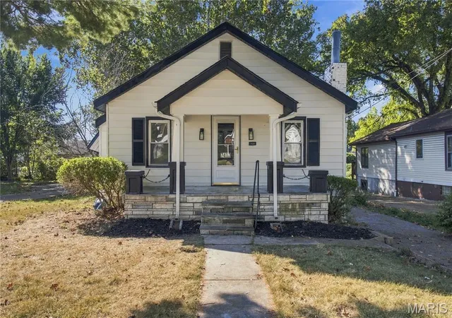 Photo 1 of Single family home for sale at 7410 Liberty Ave, Saint Louis, MO 63130 | MLS# MIS26065464 | Listing updated on 2026-10-19