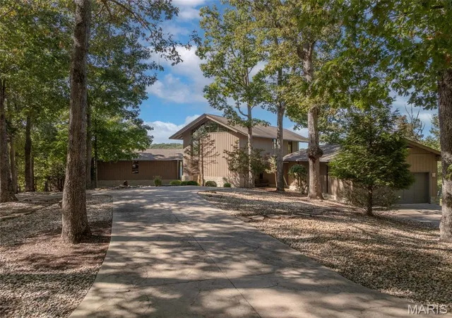 Photo 1 of Single family home for sale at 2297 Alpine Lake Dr, Wright City, MO 63390 | MLS# MIS26065466 | Listing updated on 2026-10-18