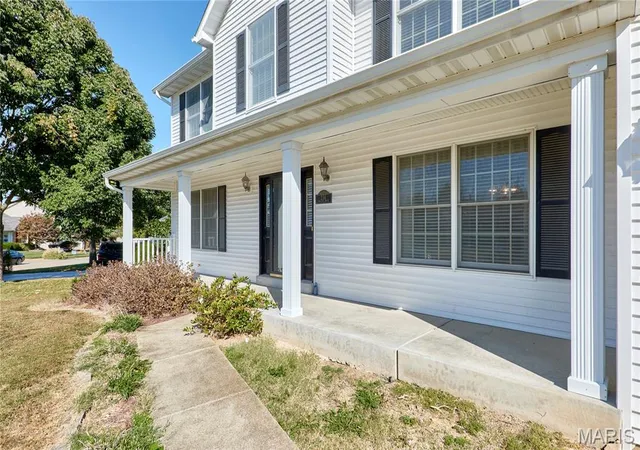Photo 2 of Single family home for sale at 234 England Dr, O Fallon, MO 63366 | MLS# MIS26065479 | Listing updated on 2026-10-19