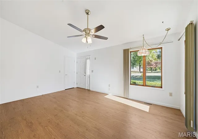 Photo 4 of Single family home for sale at 1389 Scenic Dr, Herculaneum, MO 63048 | MLS# MIS26065486 | Listing updated on 2026-10-30