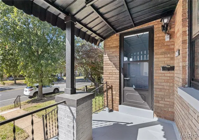 Photo 3 of Single family home for sale at 5225 Chippewa St, Saint Louis, MO 63109 | MLS# MIS26065495 | Listing updated on 2026-10-12