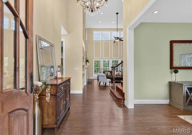 Photo 2 of Single family home for sale at 15338 Schoettler Ests Dr, Chesterfield, MO 63017 | MLS# MIS26065503 | Listing updated on 2026-10-20