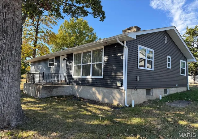Photo 1 of Single family home for sale at 11 W 6th Street, Gerald, MO 63037 | MLS# MIS26065506 | Listing updated on 2026-10-12