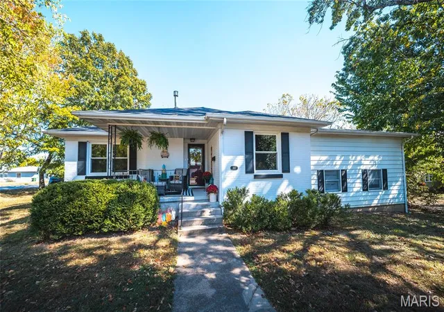 Single family home for sale at 100 Woodland Dr, Rolla, MO 65401 | MLS# MIS26065530