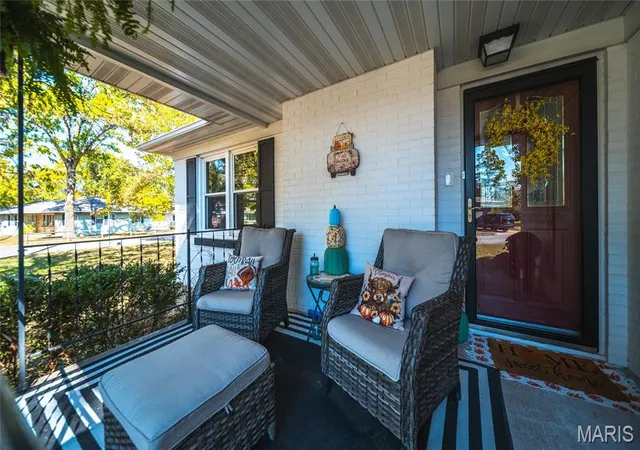 Photo 3 of Single family home for sale at 100 Woodland Dr, Rolla, MO 65401 | MLS# MIS26065530 | Listing updated on 2026-10-13