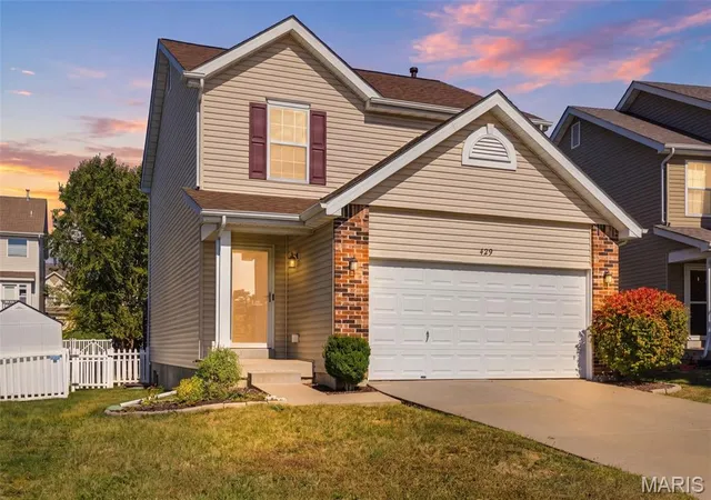 Photo 1 of Sale Pending at 429 Spring Tr, O Fallon, MO 63368 | MLS# MIS26065536 | Listing updated on 2026-10-19