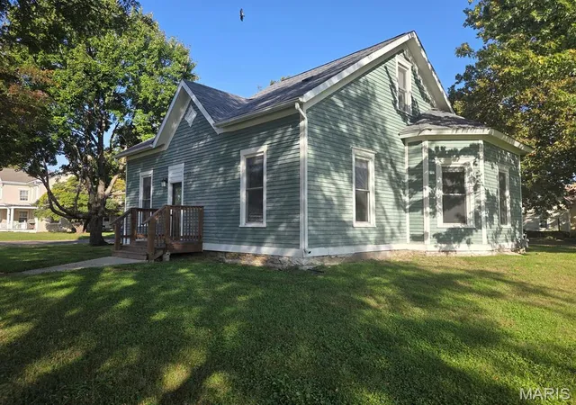Photo 4 of Single family home for sale at 614 White St, Canton, MO 63435 | MLS# MIS26065546 | Listing updated on 2026-10-12