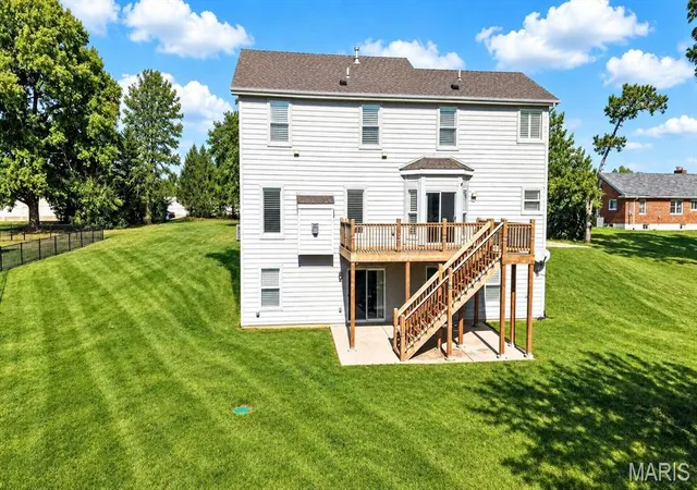 Photo 3 of Single family home for sale at 12372 S 40 Drive, Saint Louis, MO 63141 | MLS# MIS26065553 | Listing updated on 2026-10-29