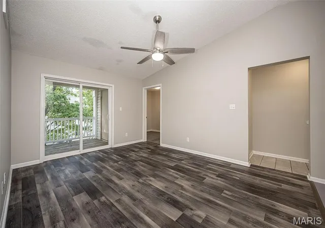 Photo 4 of Condo for sale at 5281 Cricket Glen Ct #G, Saint Louis, MO 63129 | MLS# MIS26065566 | Listing updated on 2026-10-16