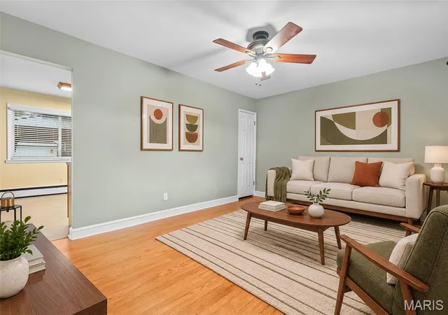 Photo 4 of Single family home for sale at 805 Elm St, Washington, MO 63090 | MLS# MIS26065577 | Listing updated on 2026-10-19