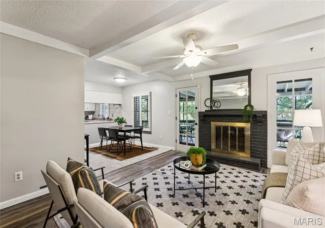 Photo 3 of Single family home for sale at 2700 Brookridge Ln, Saint Charles, MO 63301 | MLS# MIS26065603 | Listing updated on 2026-10-28