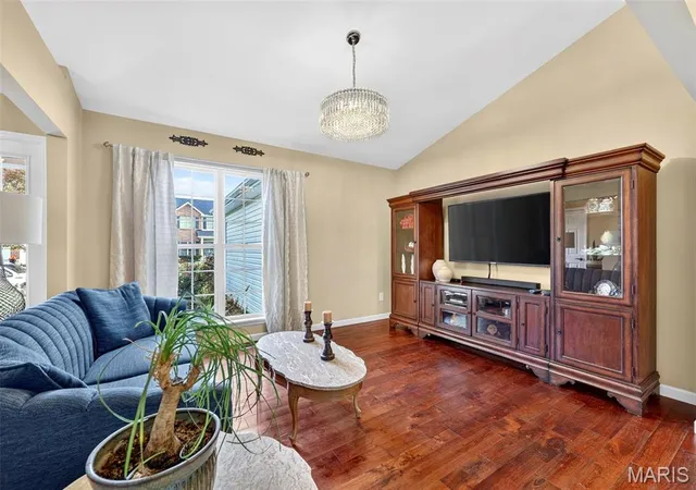 Photo 3 of Single family home for sale at 1089 Renfrew Ln, O Fallon, MO 63366 | MLS# MIS26065623 | Listing updated on 2026-10-26