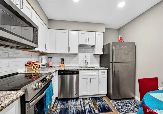 Condo for sale at 12806 Portulaca Dr #K, Saint Louis, MO 63146 | MLS# MIS26065624