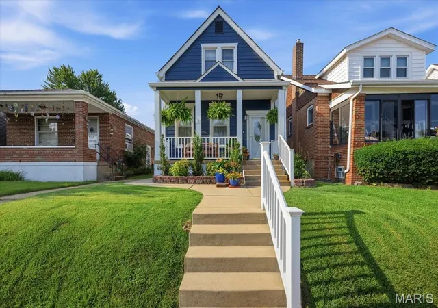 Photo 1 of Single family home for sale at 6420 Arsenal St, Saint Louis, MO 63139 | MLS# MIS26065637 | Listing updated on 2026-10-14
