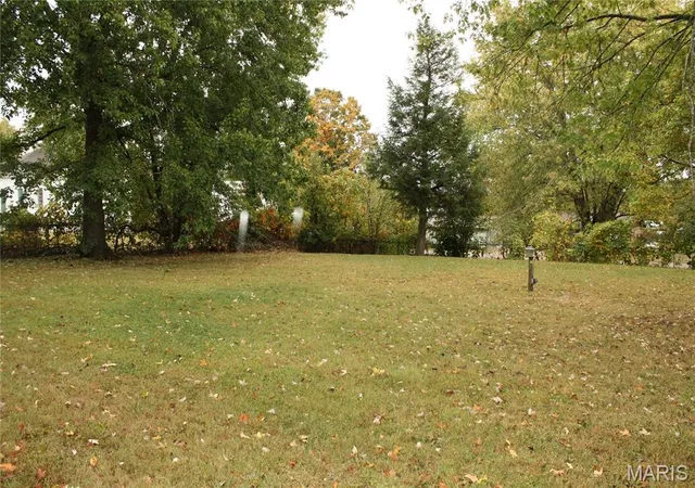 Photo 4 of Single family home for sale at 308 N Mccune St, Pilot Knob, MO 63663 | MLS# MIS26065638 | Listing updated on 2026-10-28