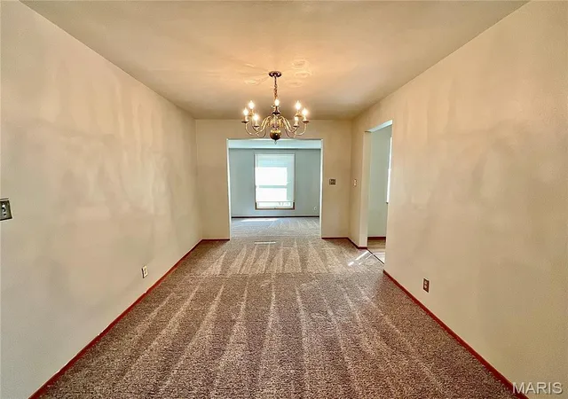 Photo 4 of Sale Pending at 700 St Mary Dr, Belleville, IL 62226 | MLS# MIS26065640 | Listing updated on 2026-10-17