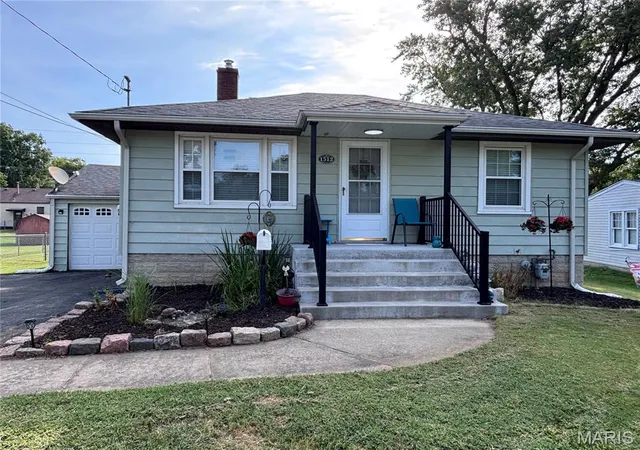Single family home for sale at 1512 Douglas Ave, Collinsville, IL 62234 | MLS# MIS26065649