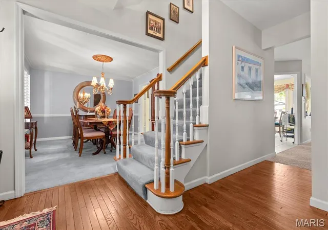 Photo 3 of Single family home for sale at 2 Hue Ct, Saint Charles, MO 63303 | MLS# MIS26065655 | Listing updated on 2026-10-23