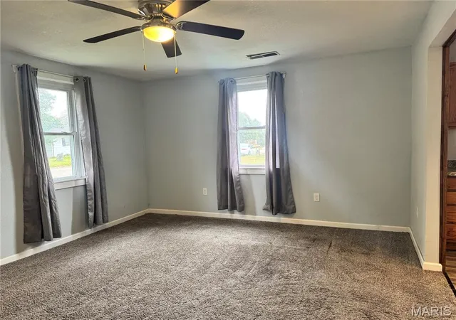 Photo 3 of Single family home for sale at 612 E Jefferson Ave, Owensville, MO 65066 | MLS# MIS26065660 | Listing updated on 2026-10-17