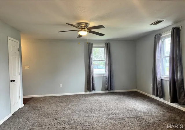 Photo 4 of Single family home for sale at 612 E Jefferson Ave, Owensville, MO 65066 | MLS# MIS26065660 | Listing updated on 2026-10-17