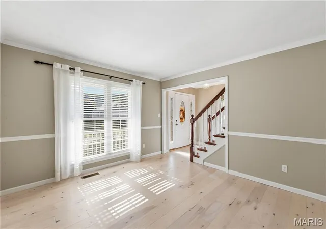 Photo 1 of Single family home for sale at 653 Oak Springs Trl Dr, Ballwin, MO 63021 | MLS# MIS26065662 | Listing updated on 2026-10-19