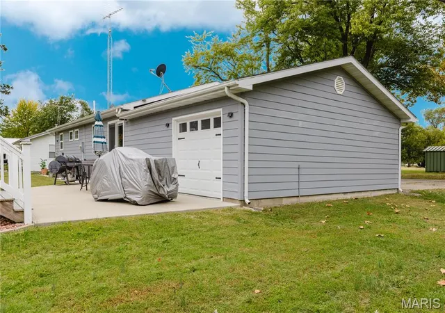 Photo 4 of Single family home for sale at 72 N Walnut St, Richview, IL 62877 | MLS# MIS26065667 | Listing updated on 2026-10-15