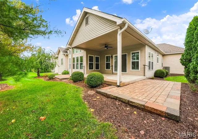 Photo 2 of Sale Pending at 324 Trailhead Way, O Fallon, MO 63368 | MLS# MIS26065671 | Listing updated on 2026-10-20