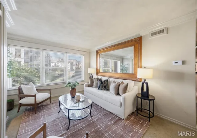 Photo 1 of Condo for sale at 1 Delcrest Ct #103, Saint Louis, MO 63124 | MLS# MIS26065672 | Listing updated on 2026-10-26
