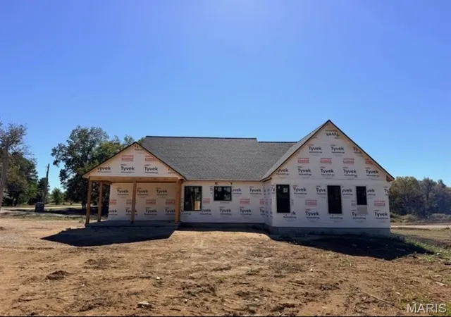 Photo 3 of Single family home for sale at 5071 Sunset Ridge, Farmington, MO 63640 | MLS# MIS26065674 | Listing updated on 2026-10-12