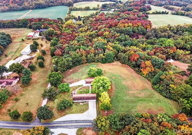 Photo 2 of Single family home for sale at 1642 Dietrich Rd, Foristell, MO 63348 | MLS# MIS26065685 | Listing updated on 2026-10-19