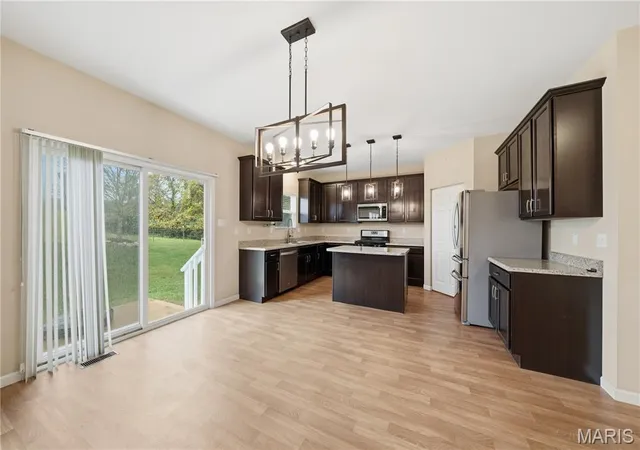 Photo 3 of Single family home for sale at 2536 Wild Fire Ct, Arnold, MO 63010 | MLS# MIS26065687 | Listing updated on 2026-10-22