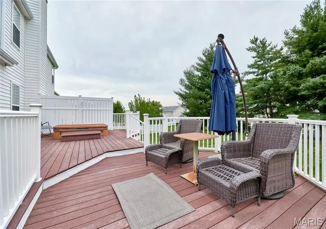 Photo 3 of Single family home for sale at 7428 Heathermoor Ln, Dardenne Prairie, MO 63368 | MLS# MIS26065704 | Listing updated on 2026-10-21