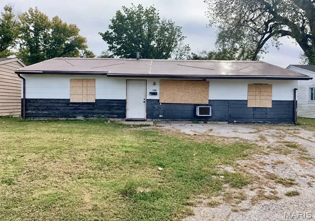 Photo 1 of Single family home for sale at 1144 Water St, East Saint Louis, IL 62206 | MLS# MIS26065707 | Listing updated on 2026-10-13