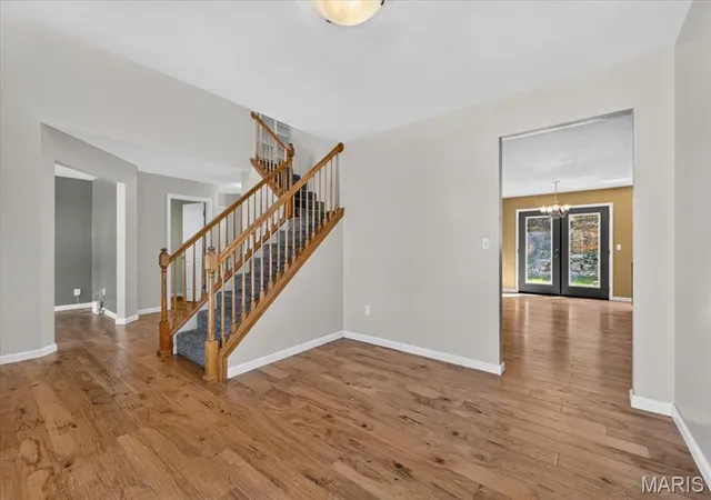 Photo 4 of Single family home for sale at 1212 Konert Valley Dr, Fenton, MO 63026 | MLS# MIS26065719 | Listing updated on 2026-10-16