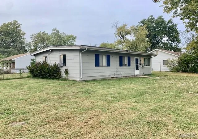Photo 2 of Single family home for sale at 808 E 5th Street, East Saint Louis, IL 62206 | MLS# MIS26065721 | Listing updated on 2026-10-13