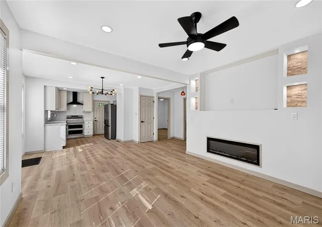 Photo 3 of Single family home for sale at 1321 Weleba Ave, Saint Louis, MO 63121 | MLS# MIS26065731 | Listing updated on 2026-10-23