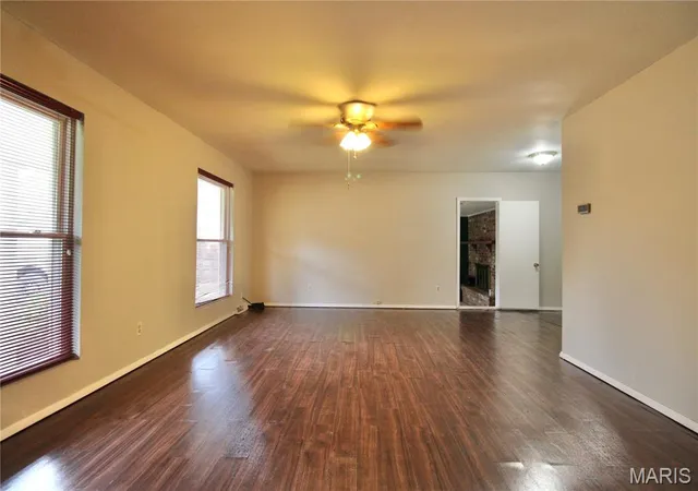 Photo 4 of Single family home for sale at 2414 Covington Meadows, Poplar Bluff, MO 63901 | MLS# MIS26065746 | Listing updated on 2026-10-14