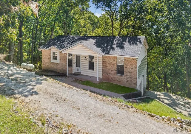 Photo 1 of Single family home for sale at 3056 Frisco Hl Rd, Imperial, MO 63052 | MLS# MIS26065755 | Listing updated on 2026-10-30