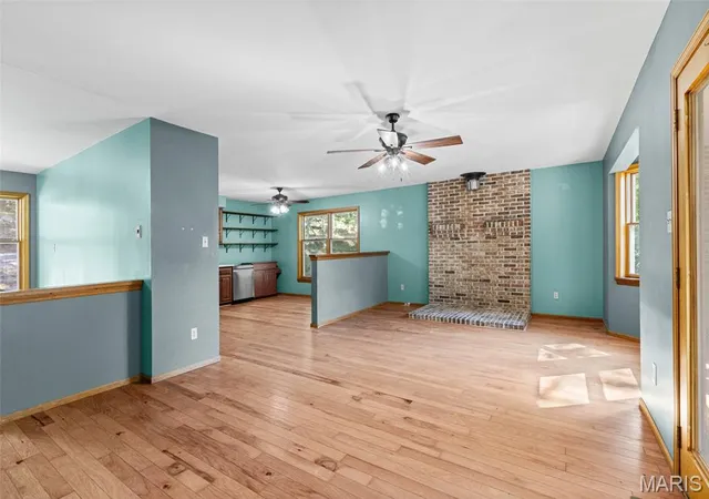 Photo 3 of Single family home for sale at 3056 Frisco Hl Rd, Imperial, MO 63052 | MLS# MIS26065755 | Listing updated on 2026-10-30