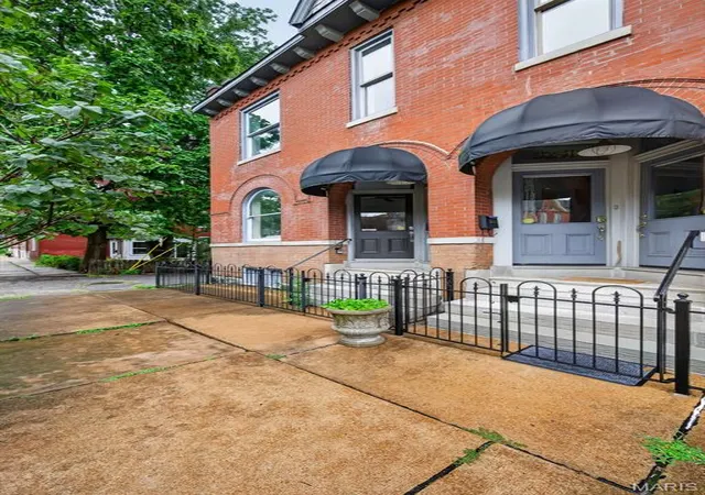 Photo 1 of Single family home for sale at 3248 California Ave, Saint Louis, MO 63118 | MLS# MIS26065767 | Listing updated on 2026-10-13