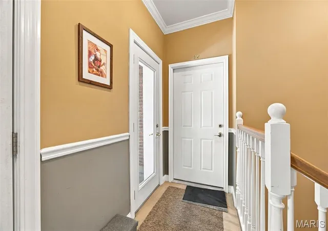 Listing Photo 1 - Condo for sale in building located at 6416 Alamo Ave, Clayton, MO 63105 - Unit #2E
