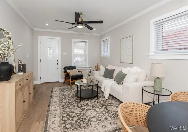 Photo 3 of Single family home for sale at 3808 Burgen Ave, Saint Louis, MO 63116 | MLS# MIS26065780 | Listing updated on 2026-10-19