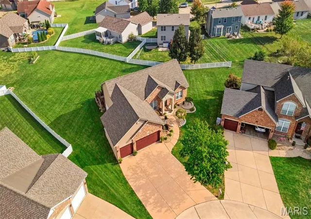 Photo 2 of Single family home for sale at 1918 Homefield Prairie Ct, O Fallon, MO 63366 | MLS# MIS26065782 | Listing updated on 2026-10-21