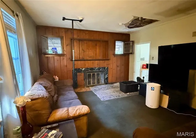Photo 3 of Single family home for sale at 6939 Mardel Ave, Saint Louis, MO 63109 | MLS# MIS26065784 | Listing updated on 2026-10-13