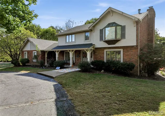 Photo 1 of Single family home for sale at 46 Forest Lake Ct, Saint Charles, MO 63301 | MLS# MIS26065810 | Listing updated on 2026-10-27