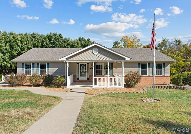 Photo 1 of Single family home for sale at 266 Lower St, Augusta, MO 63332 | MLS# MIS26065849 | Listing updated on 2026-10-29
