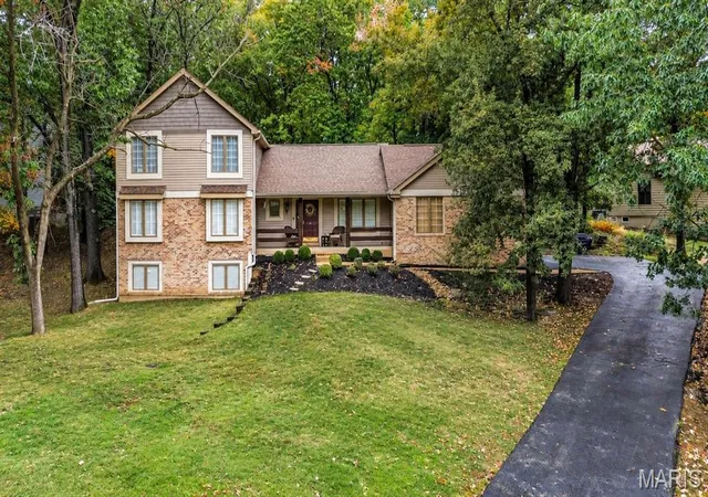 Photo 1 of Single family home for sale at 428 Sundowner Ridge Ct, Wildwood, MO 63011 | MLS# MIS26065860 | Listing updated on 2026-10-22