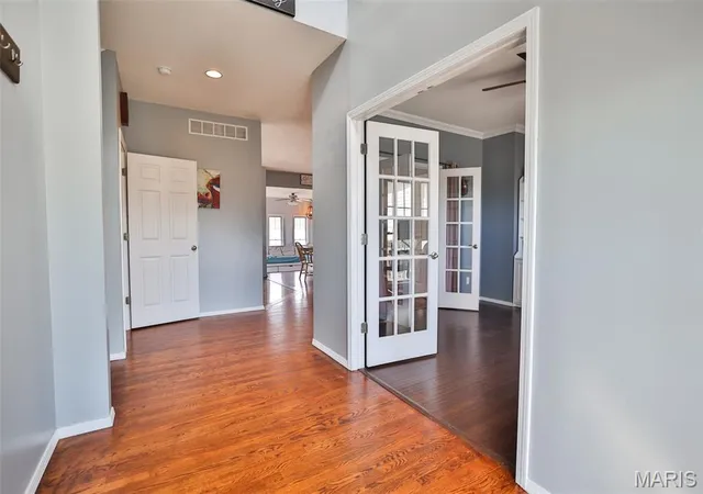 Photo 4 of Single family home for sale at 113 Heritage Trl, Moro, IL 62067 | MLS# MIS26065879 | Listing updated on 2026-10-22