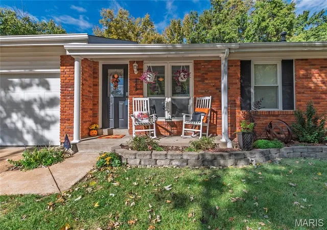 Photo 1 of Single family home for sale at 1219 Dorne Dr, Manchester, MO 63021 | MLS# MIS26065880 | Listing updated on 2026-10-26