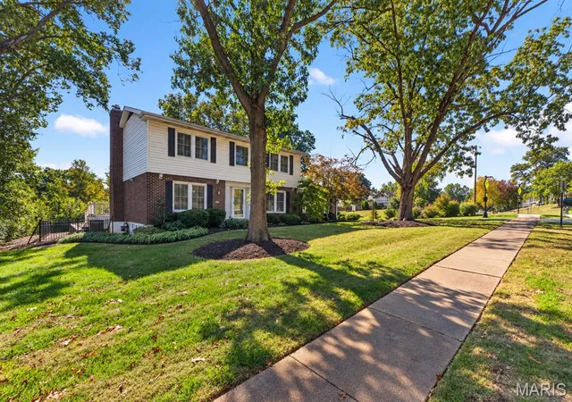 Photo 1 of Single family home for sale at 1608 Lynkirk Ln, Saint Louis, MO 63122 | MLS# MIS26065881 | Listing updated on 2026-10-27